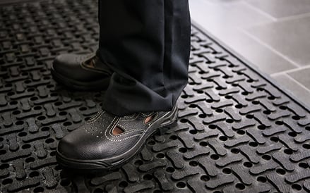 MAS_Lindstrom_Ergonomiamatto_86U3365_600x375px